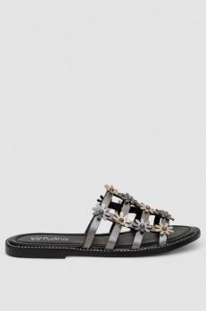 �